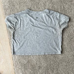 Lululemon tee